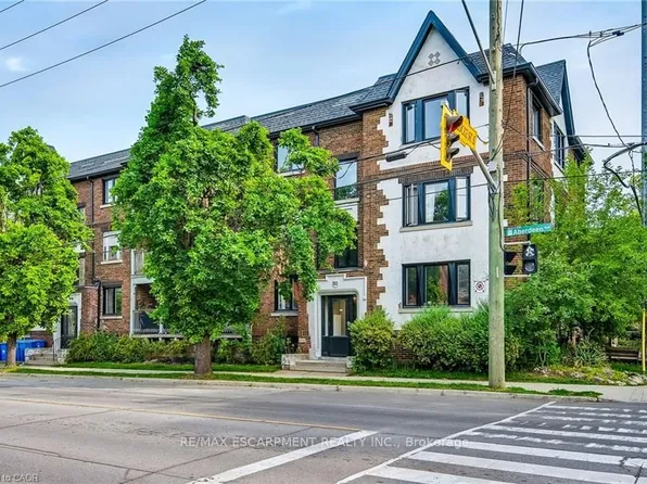 312 Aberdeen Ave #4, Hamilton, ON L8P 2R5