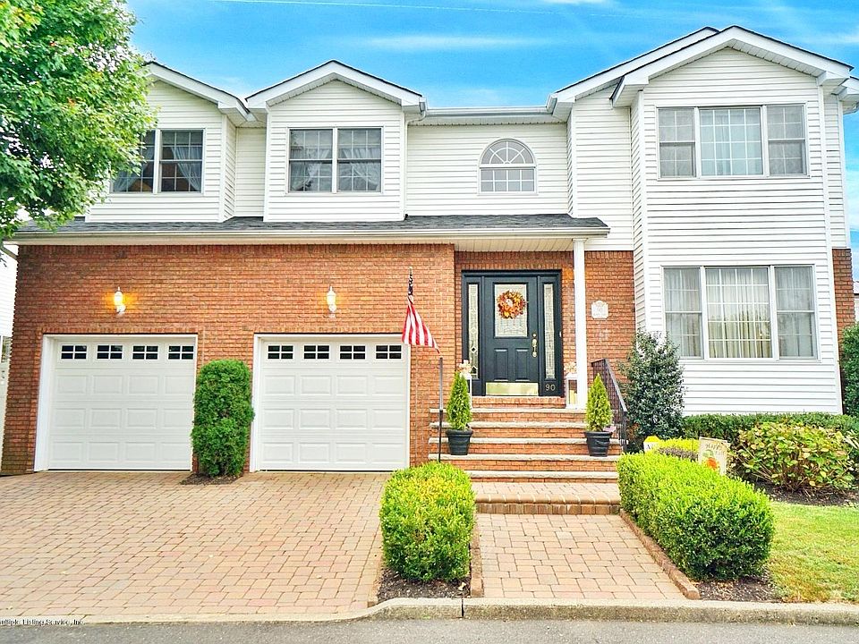1st image of 90 Honey Ln