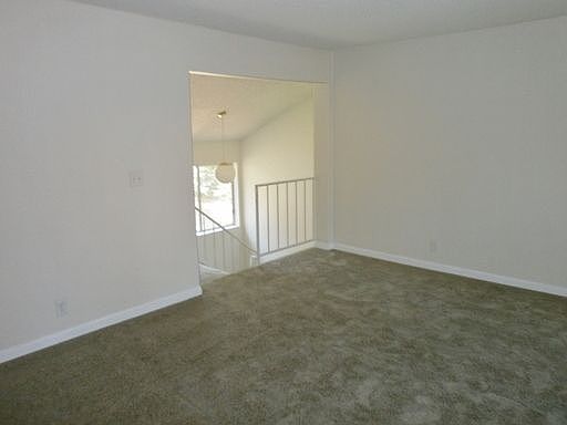 5th image of 3637 Hallelujah Ct APT 3