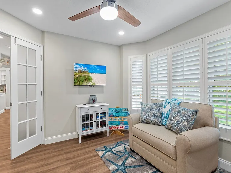 9575 Frangipani Dr — Photo 23