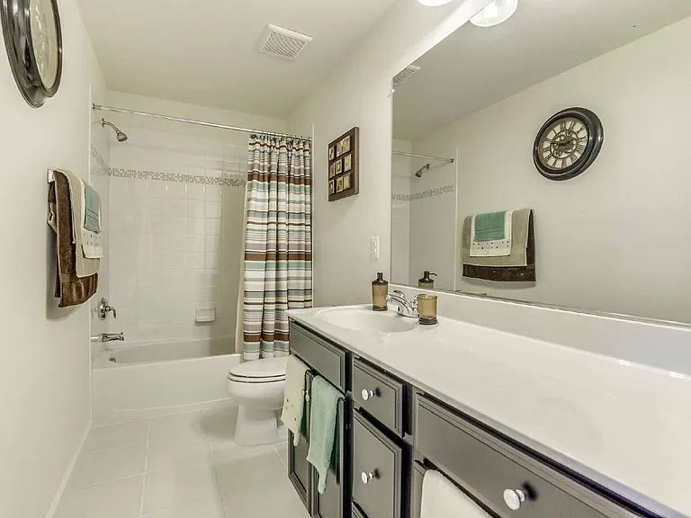14755 Malloy Ct — Photo 26