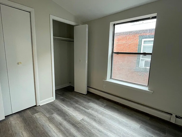 1917 Spring Garden St #6 — Photo 10