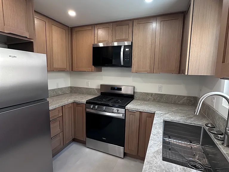 4436-4442 Manitou Way #4436 — Photo 9