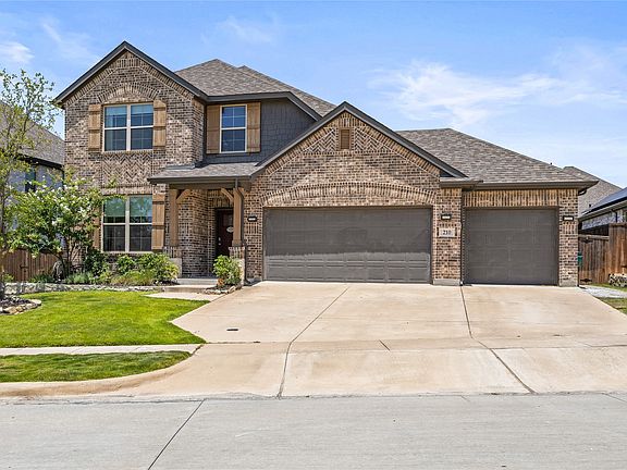 2nd image of 210 Highedge Dr