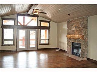 4th image of 3342 Niblick Dr