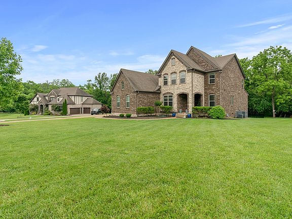 4th image of 410 Pastoral Way