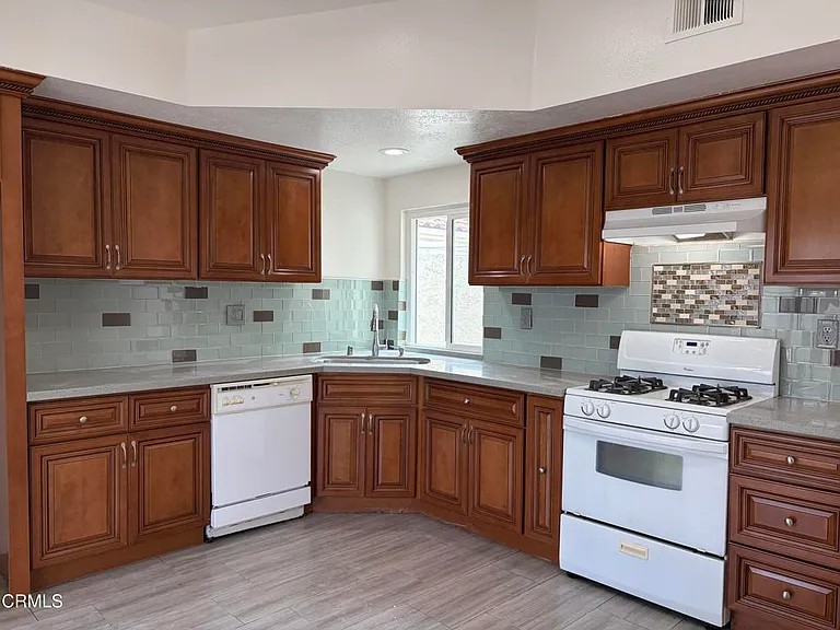 1383 N Mariner Way — Photo 10