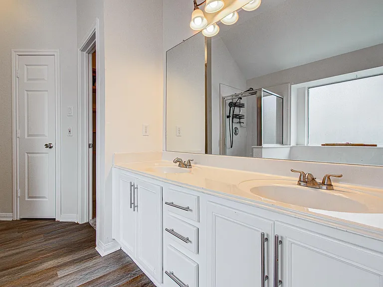 18303 Brenwood Manor Dr — Photo 17