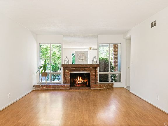 5th image of 2450 Sunbright Dr