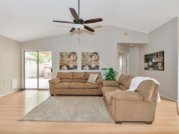 5th image of 1114 W Jeanine Dr