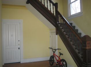 2702 Eden Ave APT 1, Cincinnati, OH 45219
