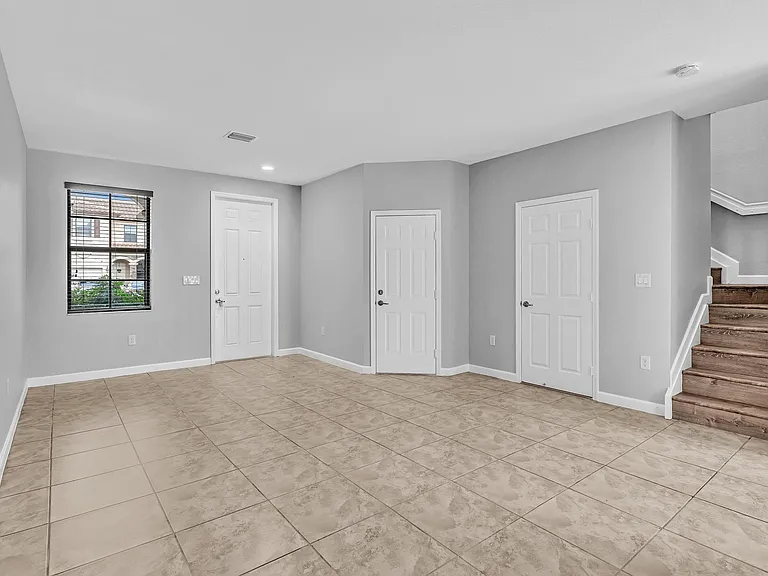 3320 W 90th St — Photo 14