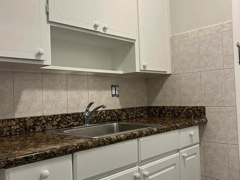 3550 NW 8th Ave #808 — Photo 7