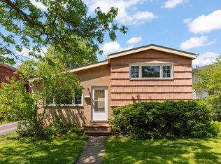 5244 Benton Ave, Downers Grove, IL 60515