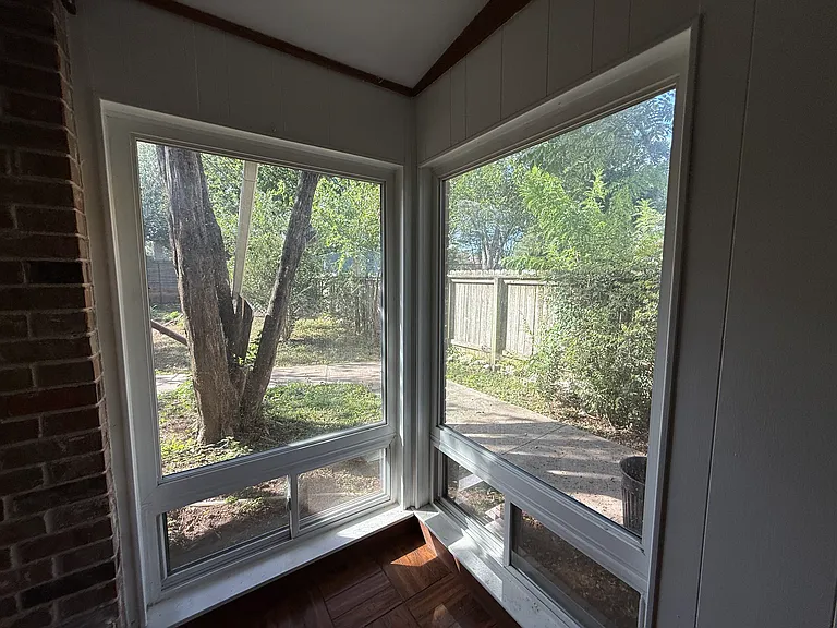 11907 Barrington Way — Photo 9