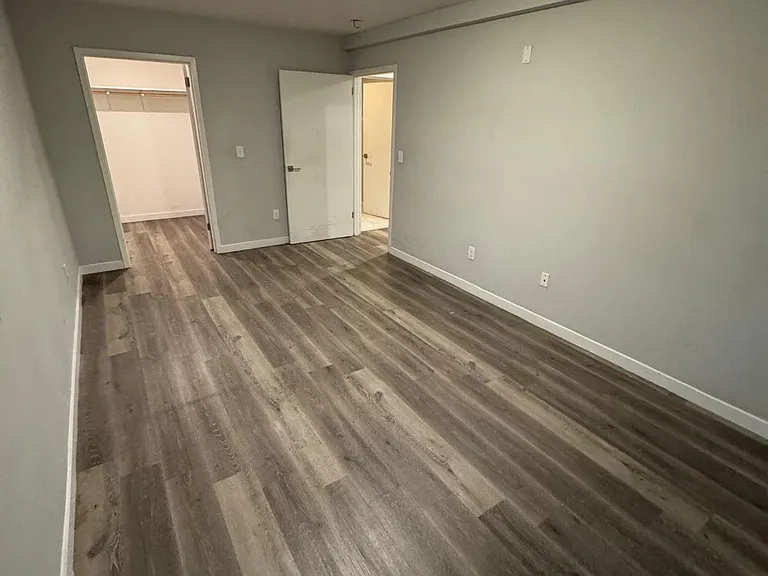 169 16th Ave #301 — Photo 7