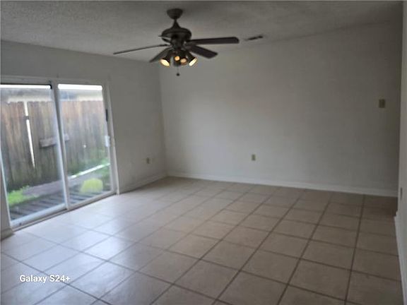 5th image of 8802 Morrison Rd