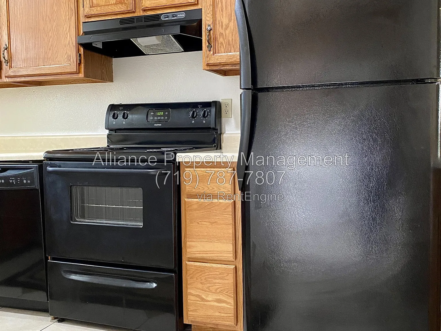 2 bed, 1.5 bath, 1117 sqft, $1,195 — Photo 4