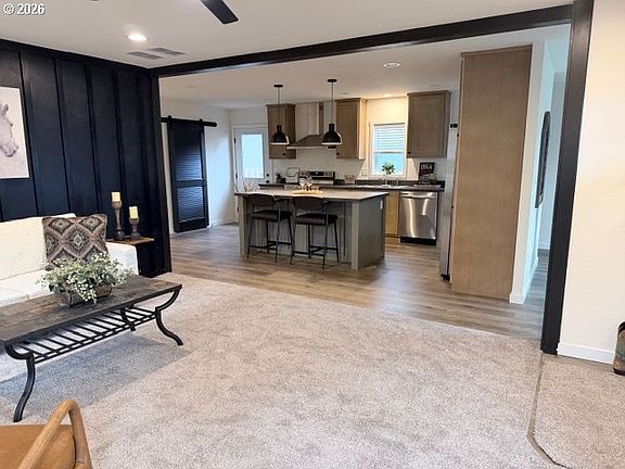 4th image of 63591 N Jade Rd