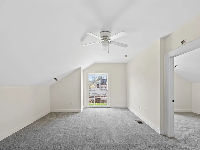 212 W 6th St, Columbia, TN 38401 — Photo 10