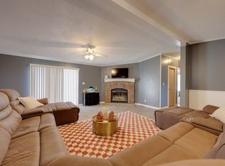 27000 S 626th Ln, Grove, OK 74344