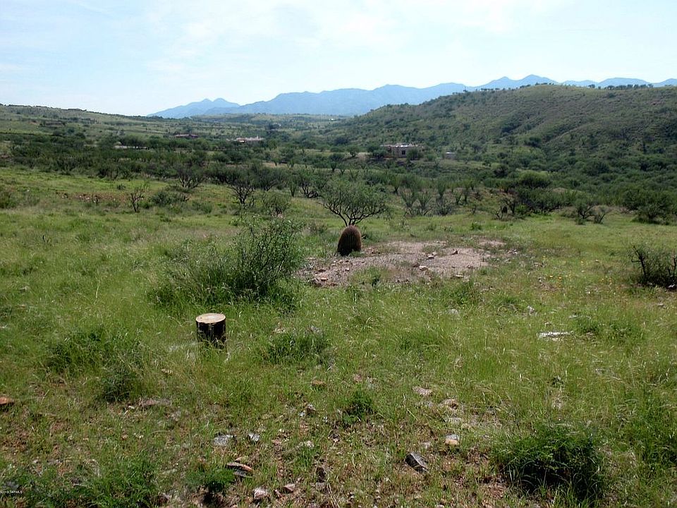 2nd image of 33 Guajolote Ct