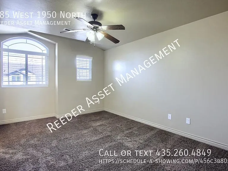 285 W 1950 N — Photo 14
