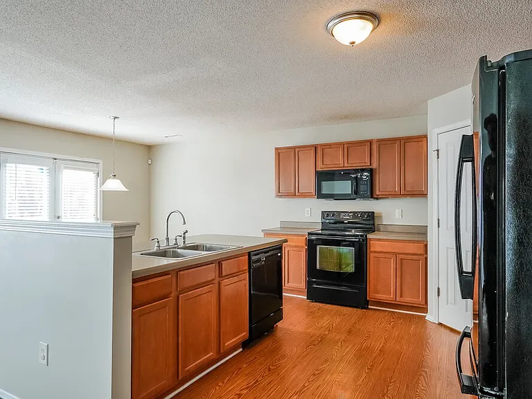 3108 Varcroft Rd — Photo 9