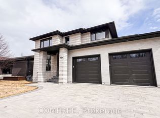421 Pearce St, North Bay, ON P1C1M8