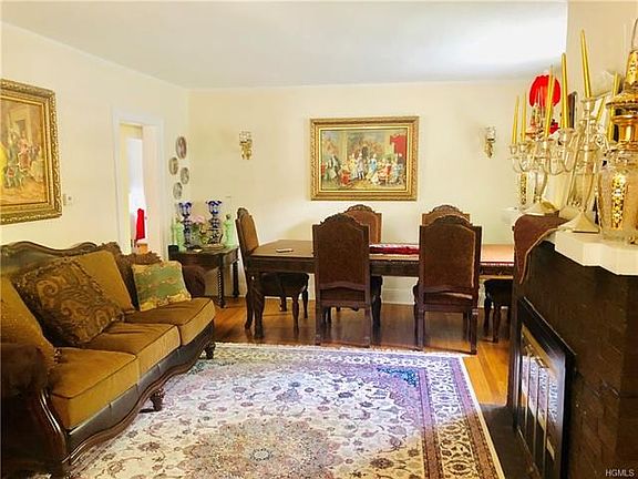 4th image of 85 Washington Ave N #85