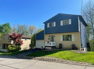 646 Haverhill St, Pittsburgh, PA 15221