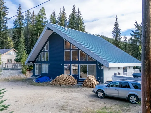 137 Whitetail Rd #1, Apex, BC V0X 1N6