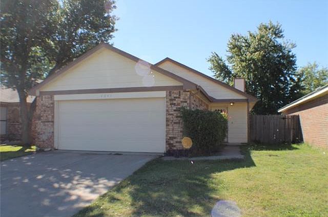 1st image of 2545 Harvest Ln