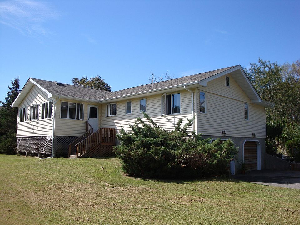 515 Gin Ln, Southold, NY 11971 Zillow