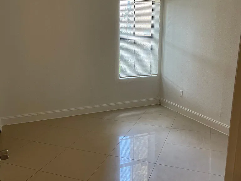6141 SW 37th St #2112 — Photo 6