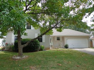 5660 S Pinehurst Ave, Springfield, MO 65810