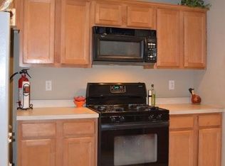 124 Wallace Ct #701, Green Brook, NJ 08812