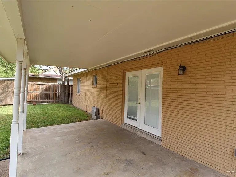 1210 W Jonquil Ave — Photo 15