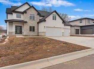 2956 W Rock Ridge Rd, Cedar City, UT 84720