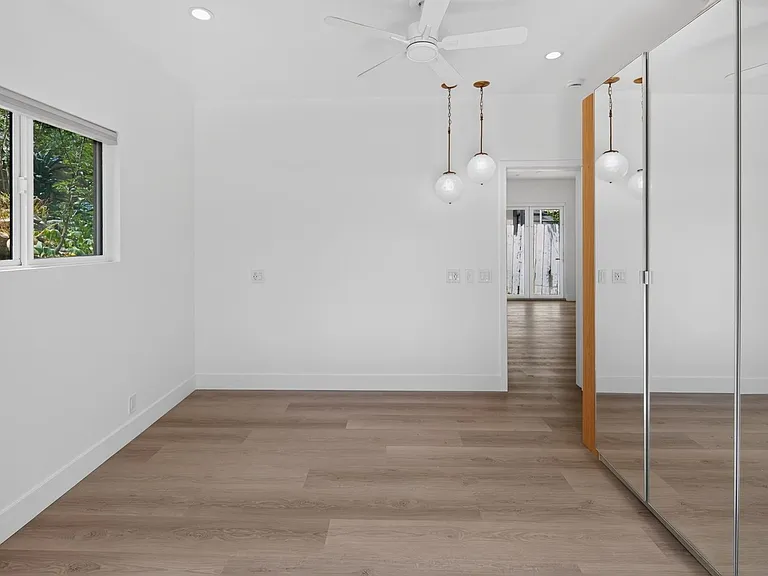 1216 Lagan Ave — Photo 13