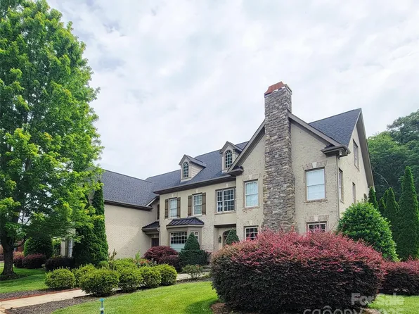 708 Ridgelake Dr, Matthews, NC 28104