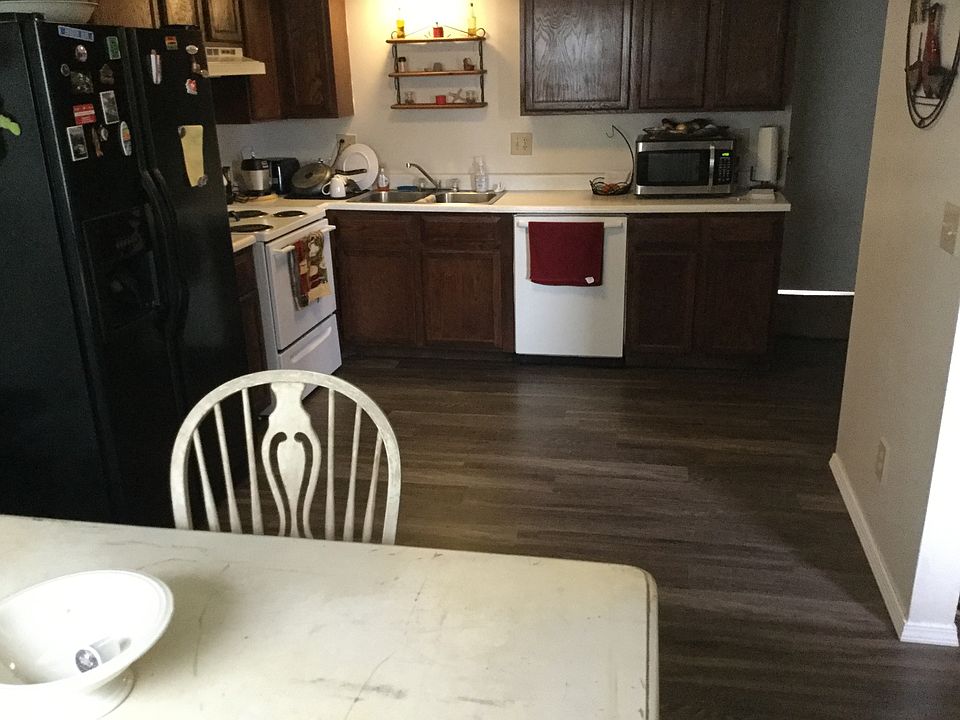 1st image of 3298-302 Honeysuckle Dr