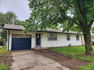 1410 N Pleasant St, Hutchinson, KS 67501