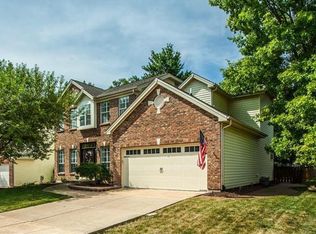 301 Oak Top Ct, Ballwin, MO 63021