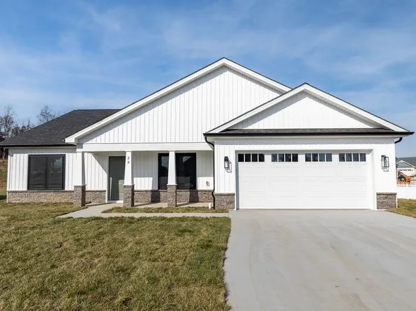 23 Stuart James Ct, Waynesboro, VA 22980