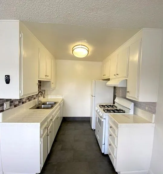 10743 Palms Blvd #5 — Photo 4