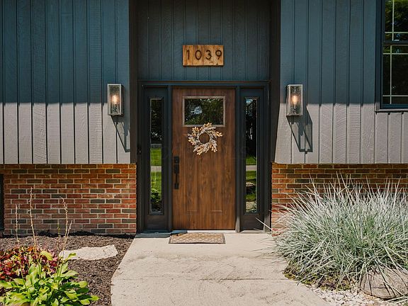 5th image of 1039 Forest Hill Dr