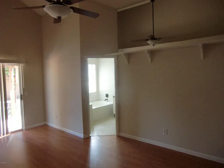 3305 E Wildwood Dr — Photo 5