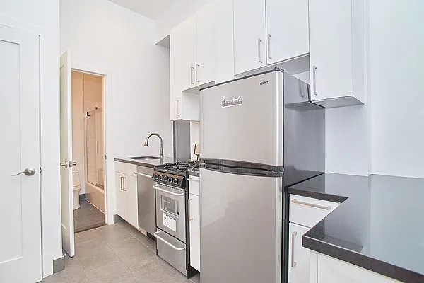 Rented by Living New York | media 14