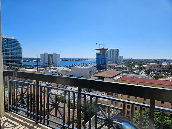 2nd image of 801 S Olive Avenue #1002